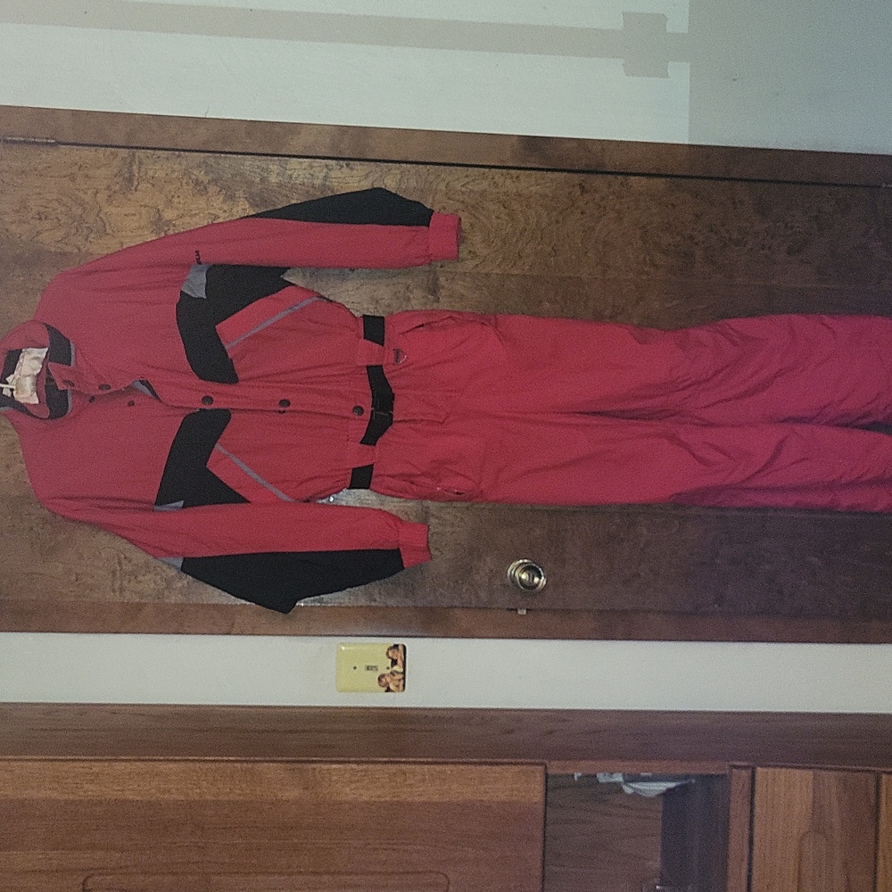 Tyrolia Skiwear or Snowsuit by Head Size Small - Picture 3 of 16